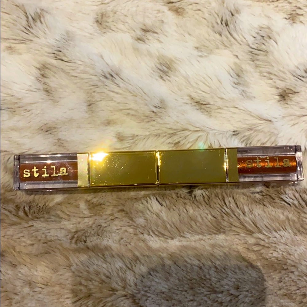 Stila Double Dip in Hot Tamale.